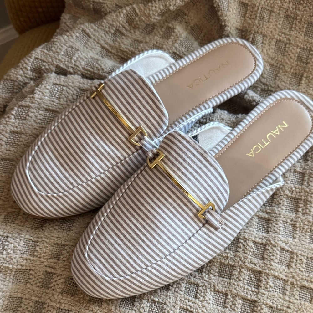 Nautica Women's Striped Mules - Gray and White